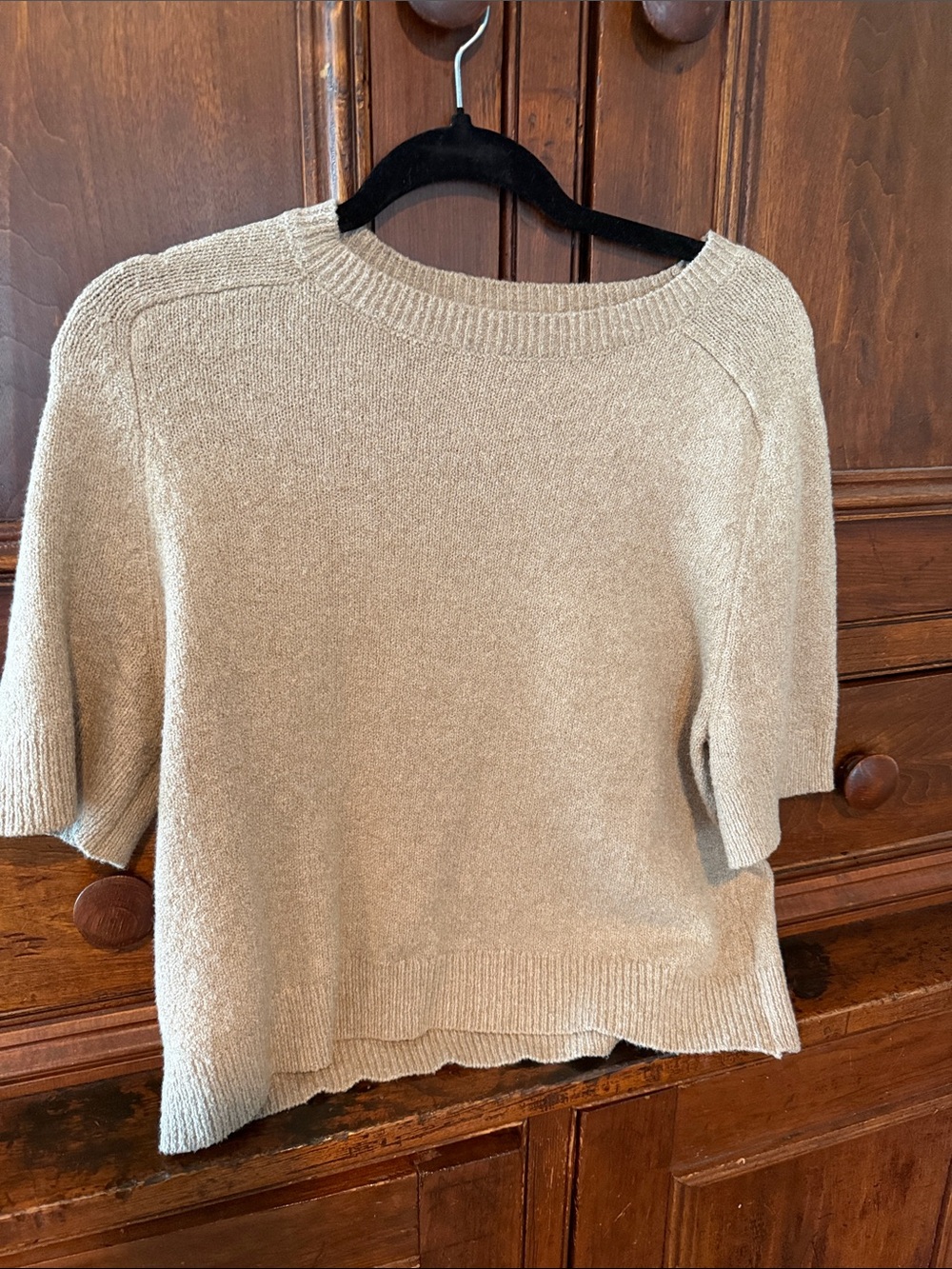 Universal Thread Cream Short-Sleeve Crewneck Sweater